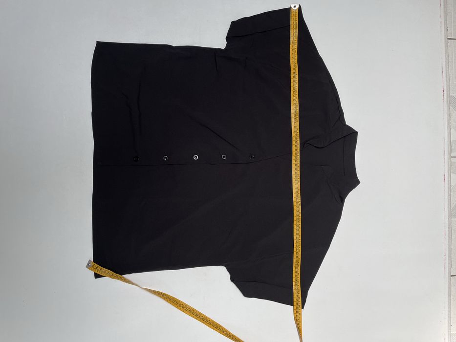 Blusa preta de senhora