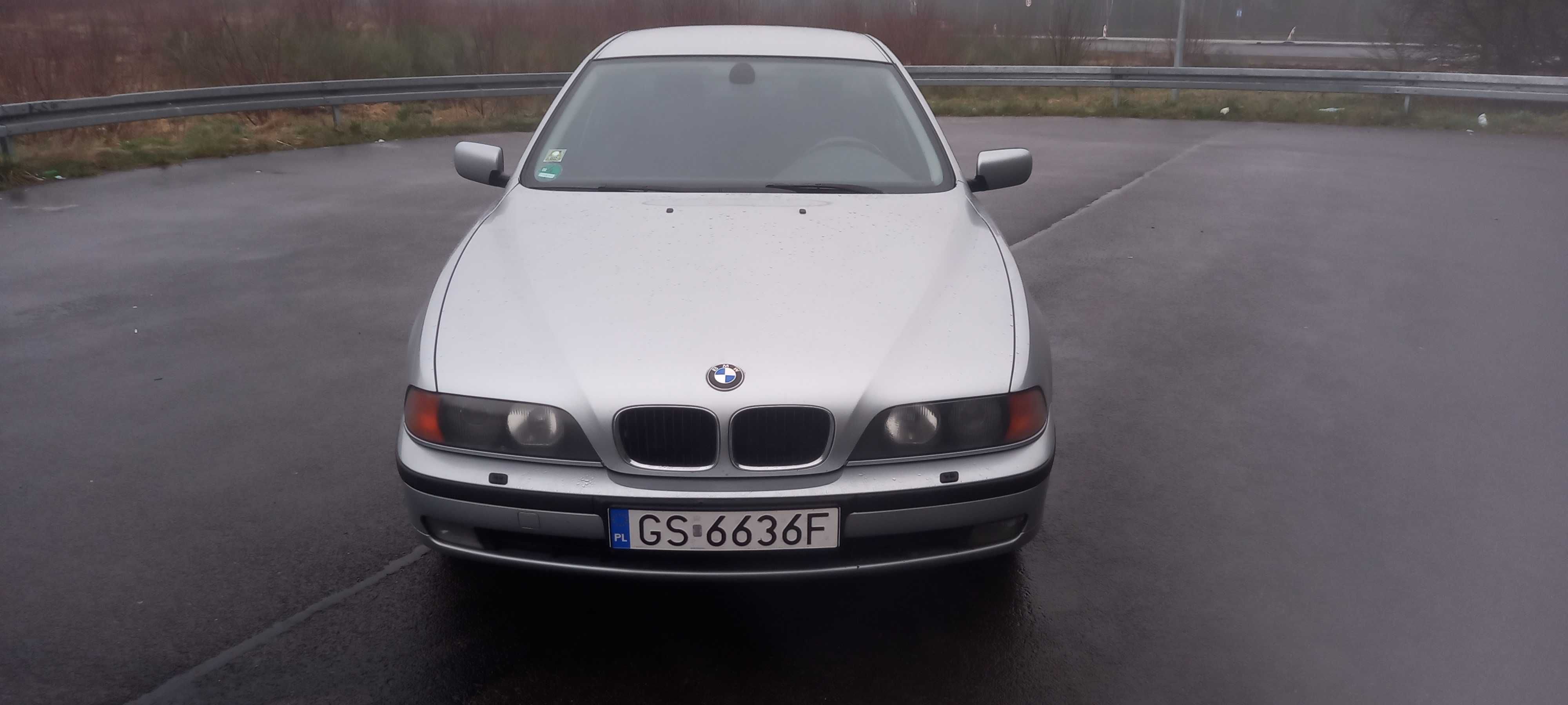 BMW seria 5 e39 523i m52