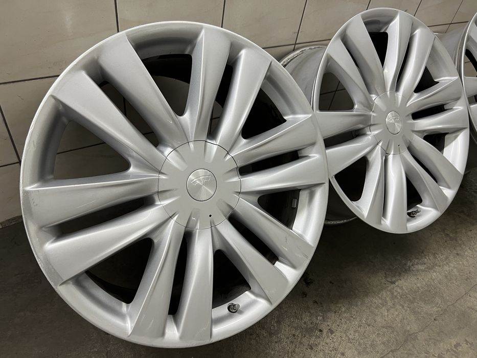 Alufelgi 5x120 TESLA 20" Model X^ czujniki TPMS^ Oryginał 10J/9J