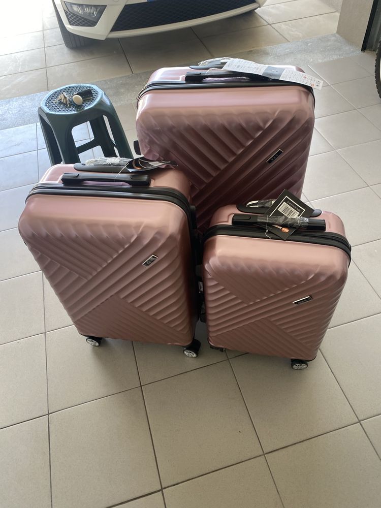 Conjunto de 3 malas de viagem