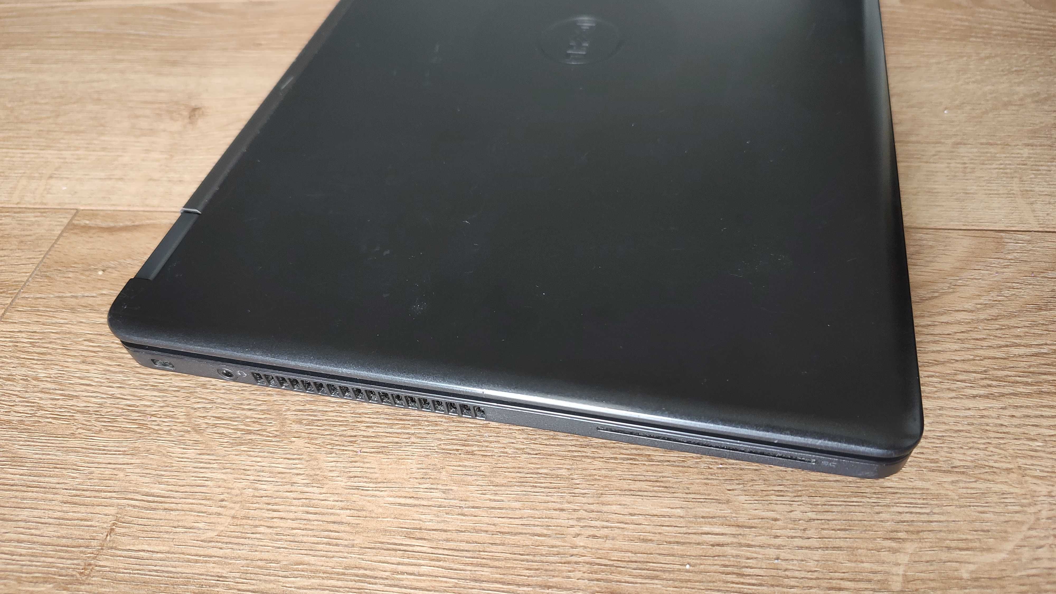 Dell E5450 Intel i3-5010U 2.1 GHZ, 12GB RAM, 120 mSATA, Win10