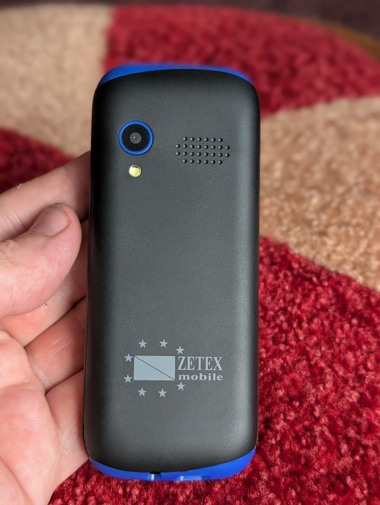 Продам бюджетний Новий кнопковий телефон Zetex.
Продам бюджетний Новий