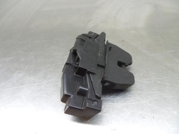 Fechadura / fecho da mala PEUGEOT 308 (4A_, 4C_)