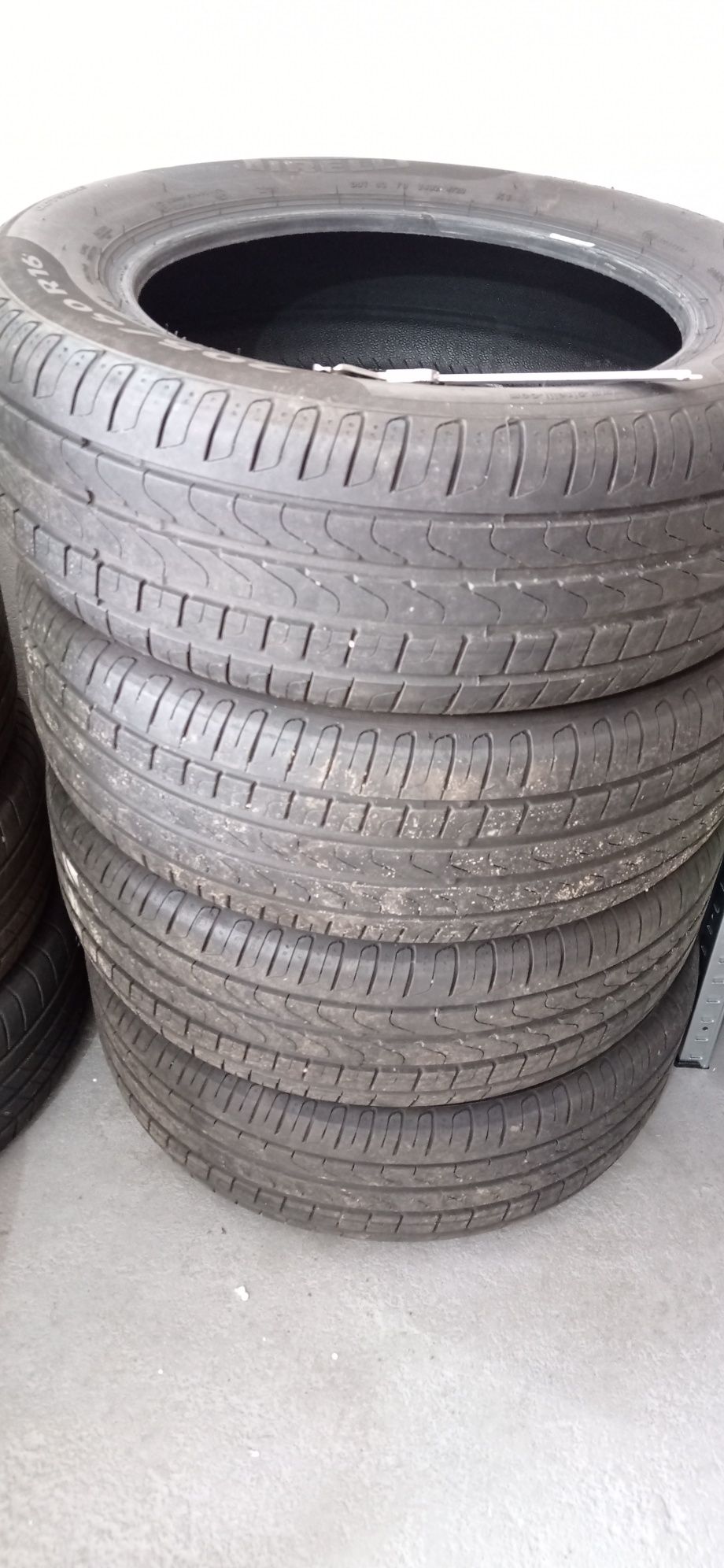 Pirelli 205/60R16 96V