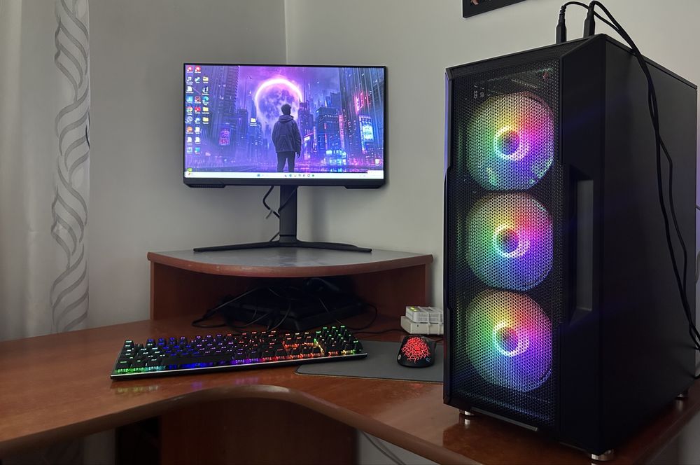 Ігровий компʼютер + Ігровий монітор Samsung Odyssey G3 + клава Bloody