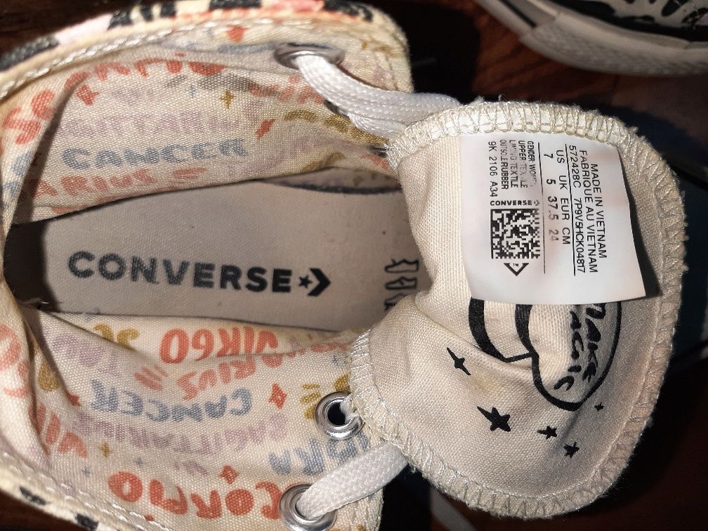 Высокие кеды на платформе Converse
