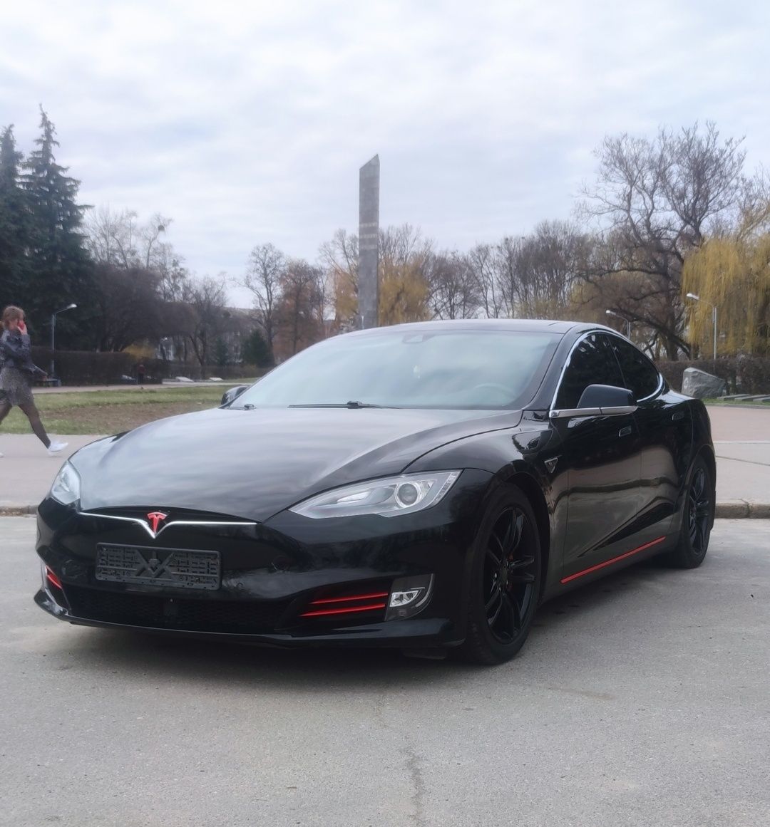 Tesla model S      Тесла модел S