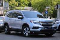 Honda Pilot AWD 2017 року.