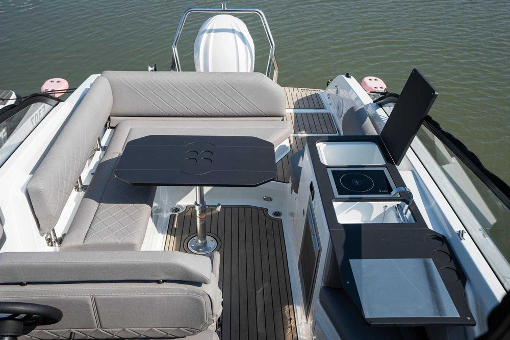 Łódź motorowa Yamarin 80 DC - DayCruiser 8,28m