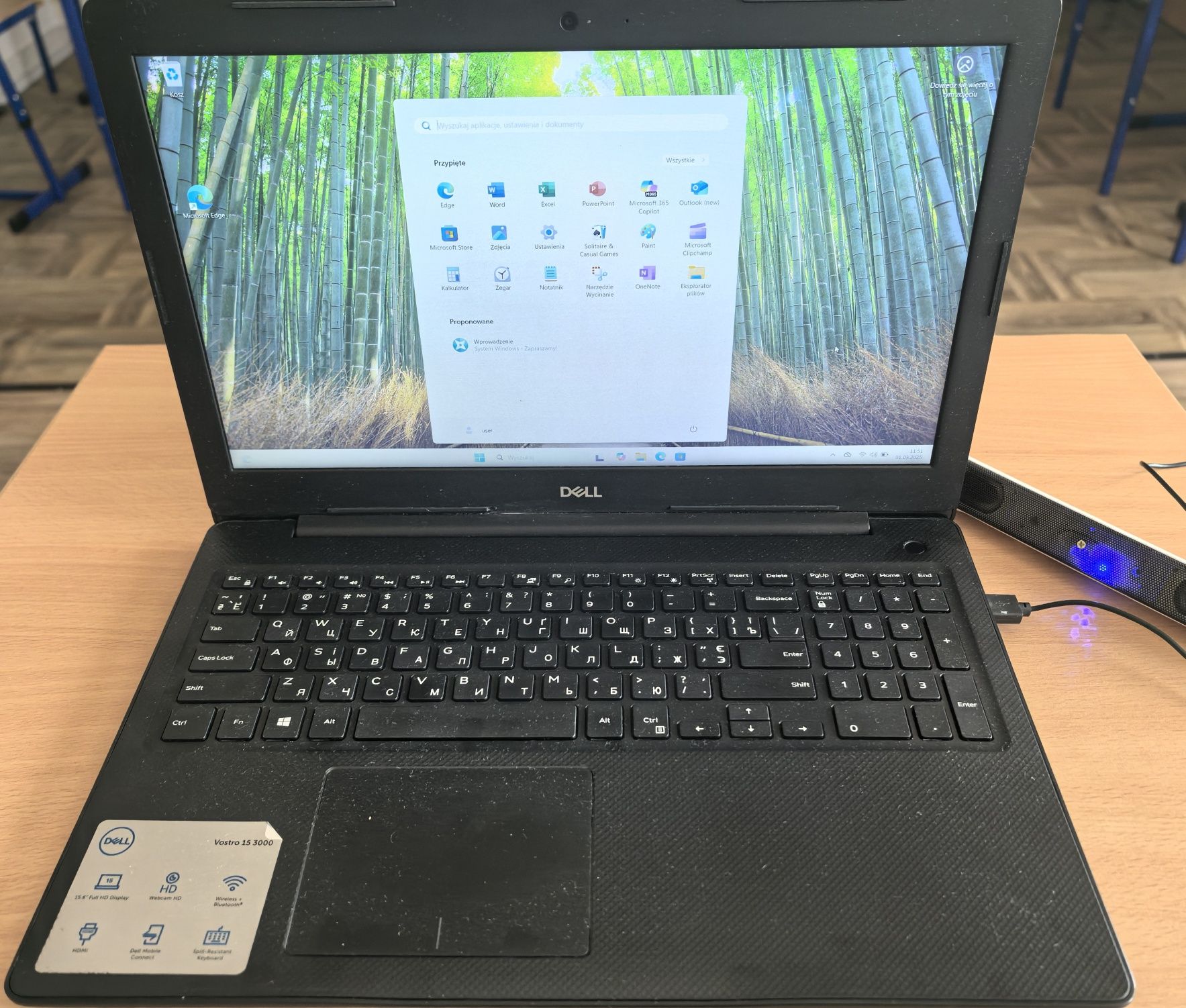 Dell 15,6 - AMD Ryzen, Radeon 2GB, 16GB DDR4, 256GB SSD, Win11, Office