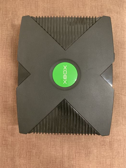 Xbox Original + 2 comandos + cabos originais