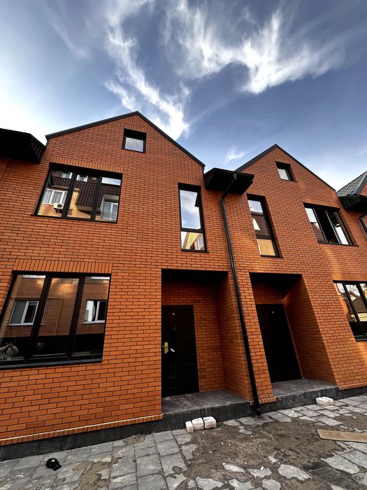 Єоселя 3% таунхаус Центр Ірпінь Центральні комунікації БЕЗ КОМІСІЇЇ