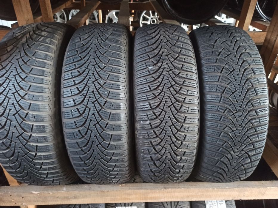 TSM komplet opon zimowych 205/60 R16 Good Year ultra Grip 9