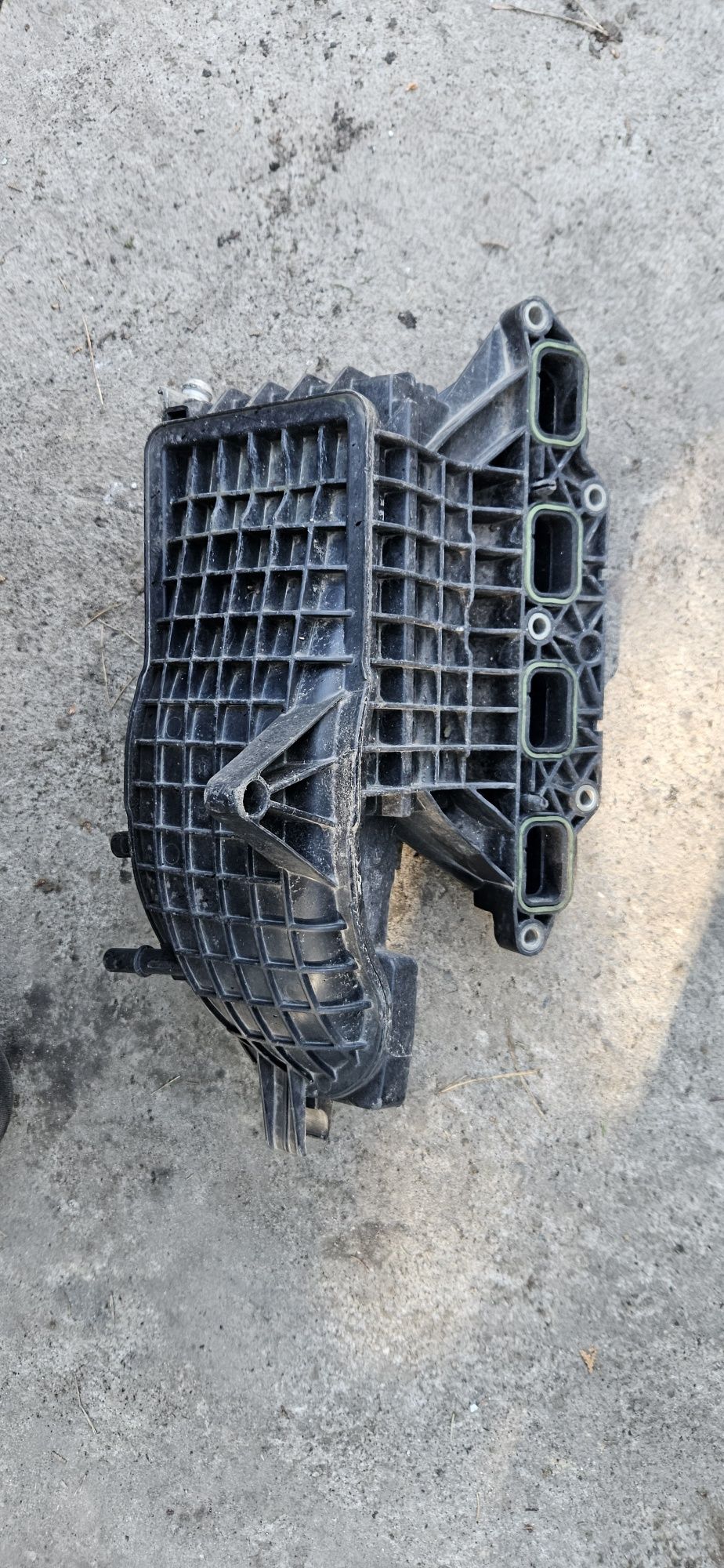 Kolektor ssacy 1.4 tsi CAX