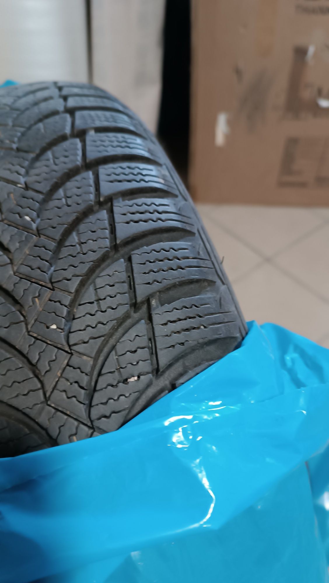 4 opony Nexen zimowe r15 185/65