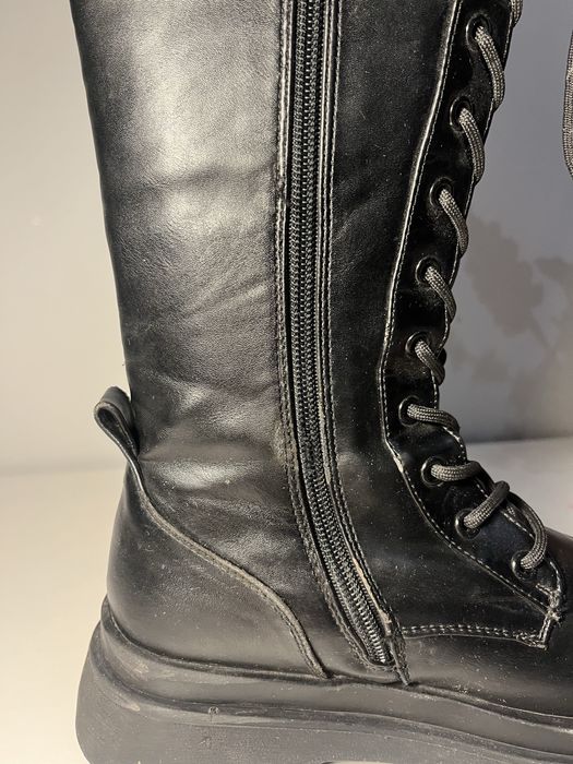 Wysokie buty damskie