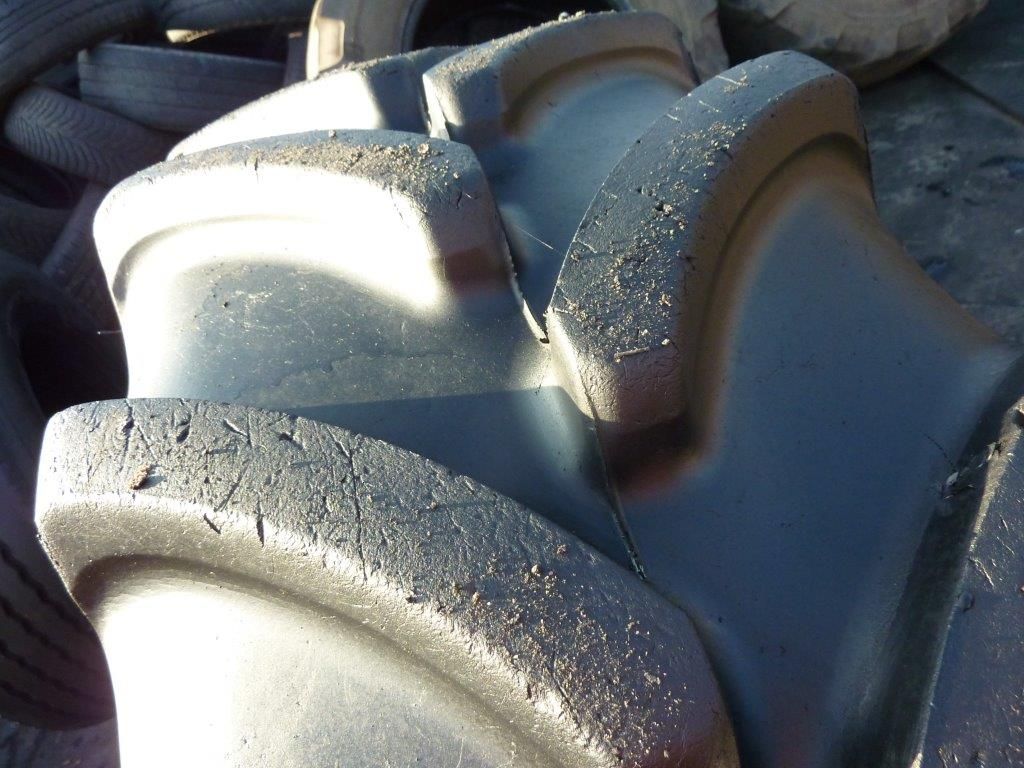 Opona używana rolnicza 360/70R28 FIRESTONE PERFORMER 70; 800zł W1031