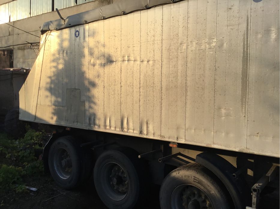 Полуприцеп самосвал MEGA