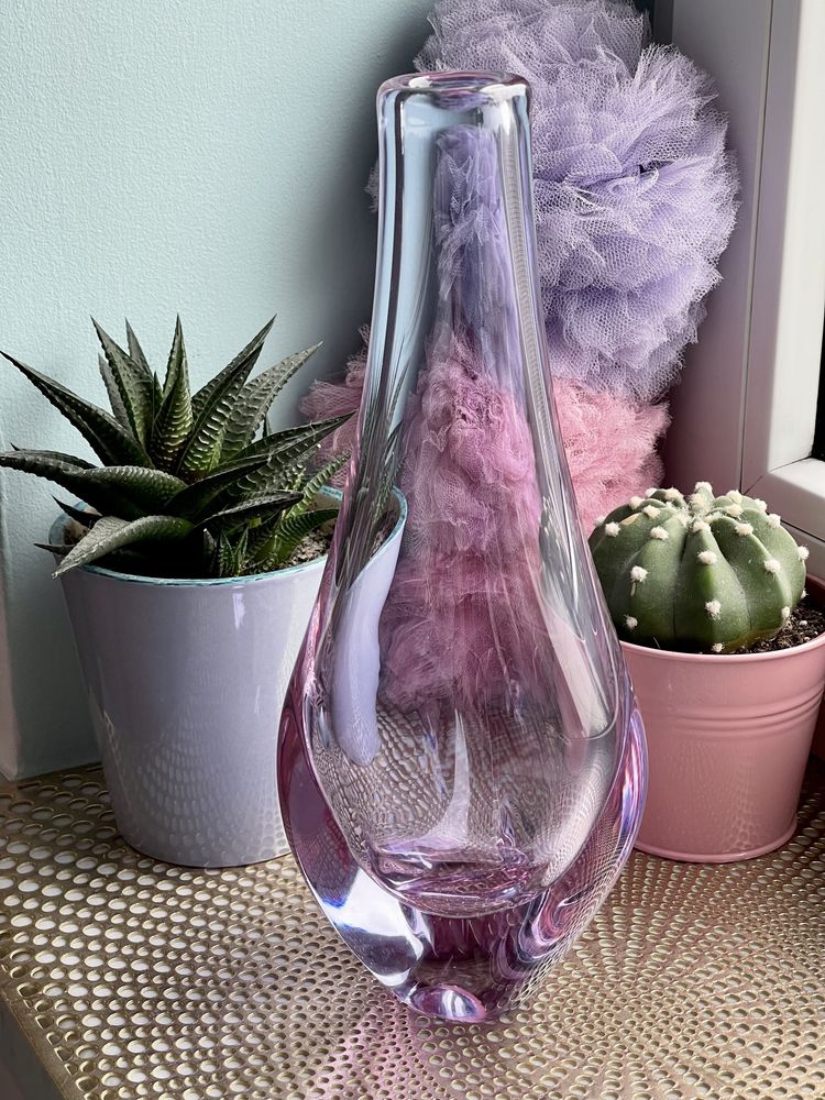 Szklany wazon, grube szkło
