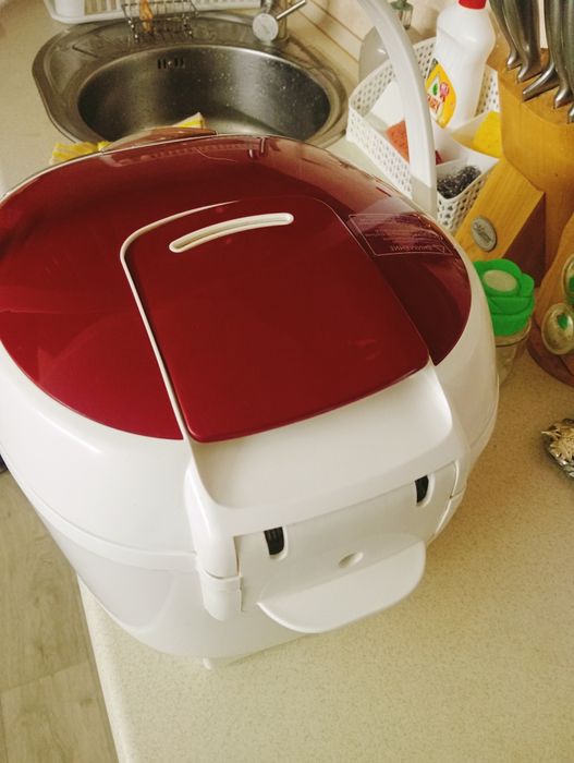 Мультіварка продам