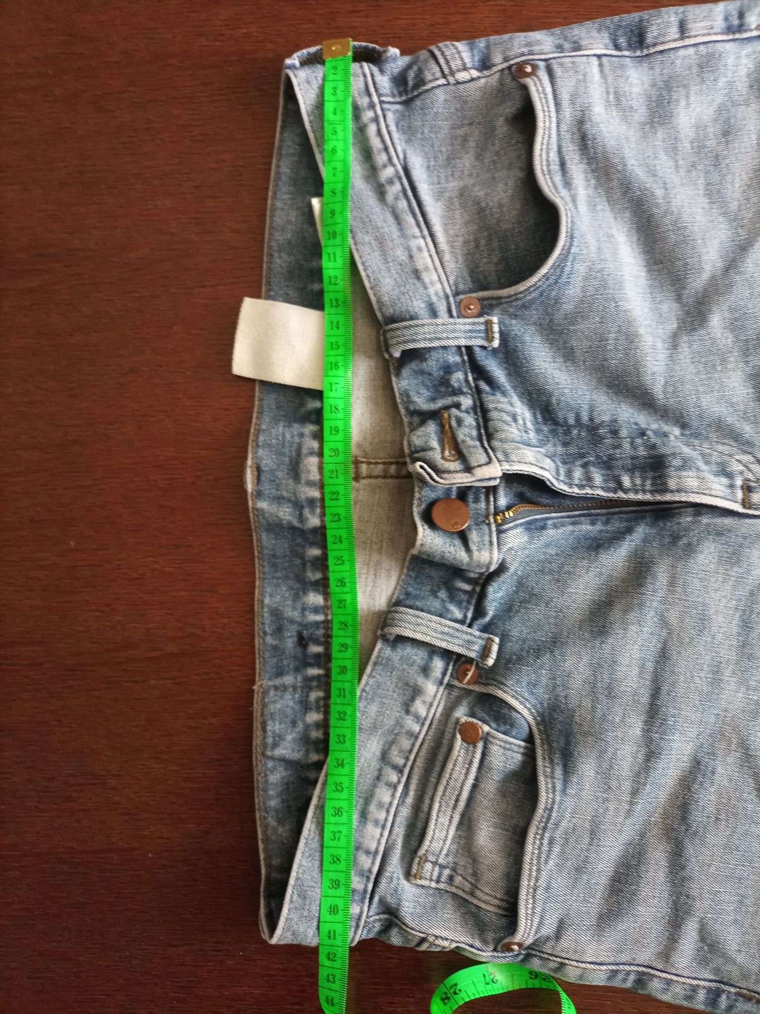 Krótkie spodenki jeansowe H&M