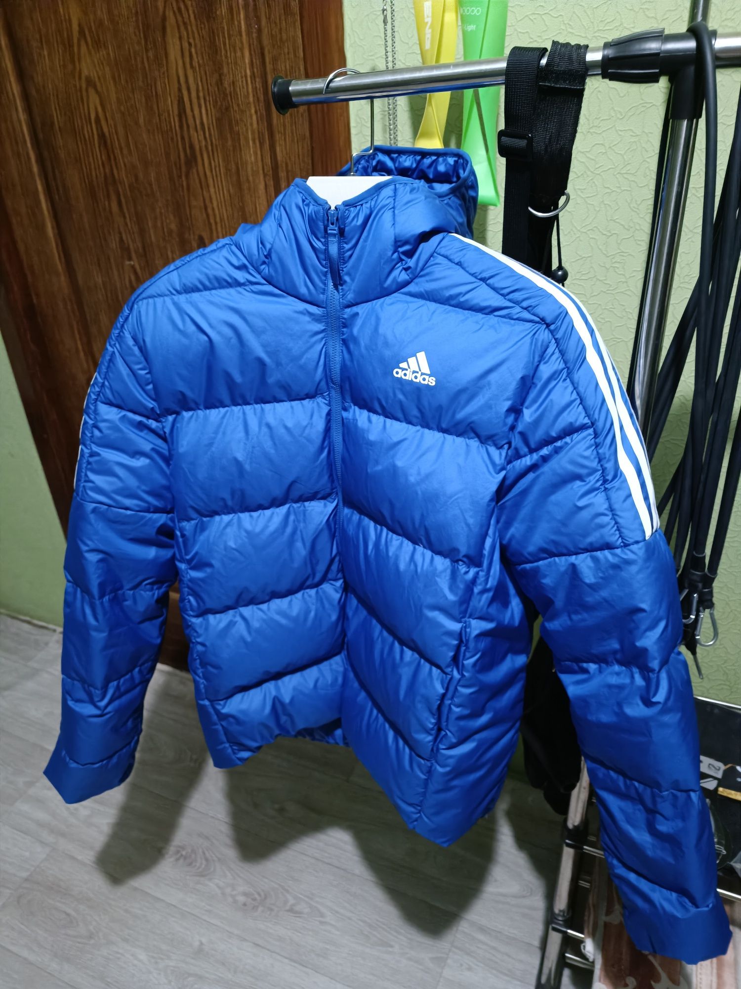 Куртка пуховик Adidas (евро-зима)