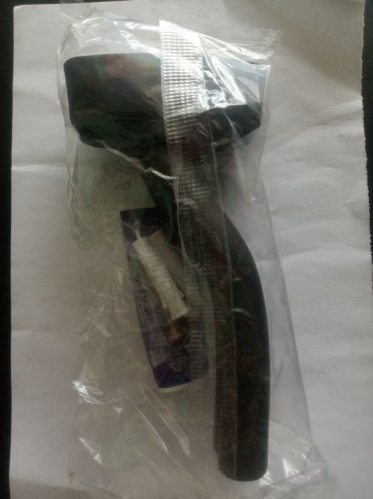 Крепление, держатель для гитары настенный, регулируемый