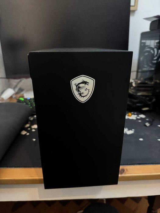 Lian Li A4-H2O (PCIe 4.0) — Mini-ITX SFF case