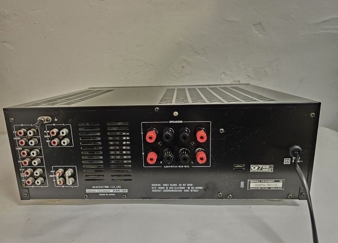 Wzmacniacz Akai AM-32, 2*80 w. Made in Japan+1