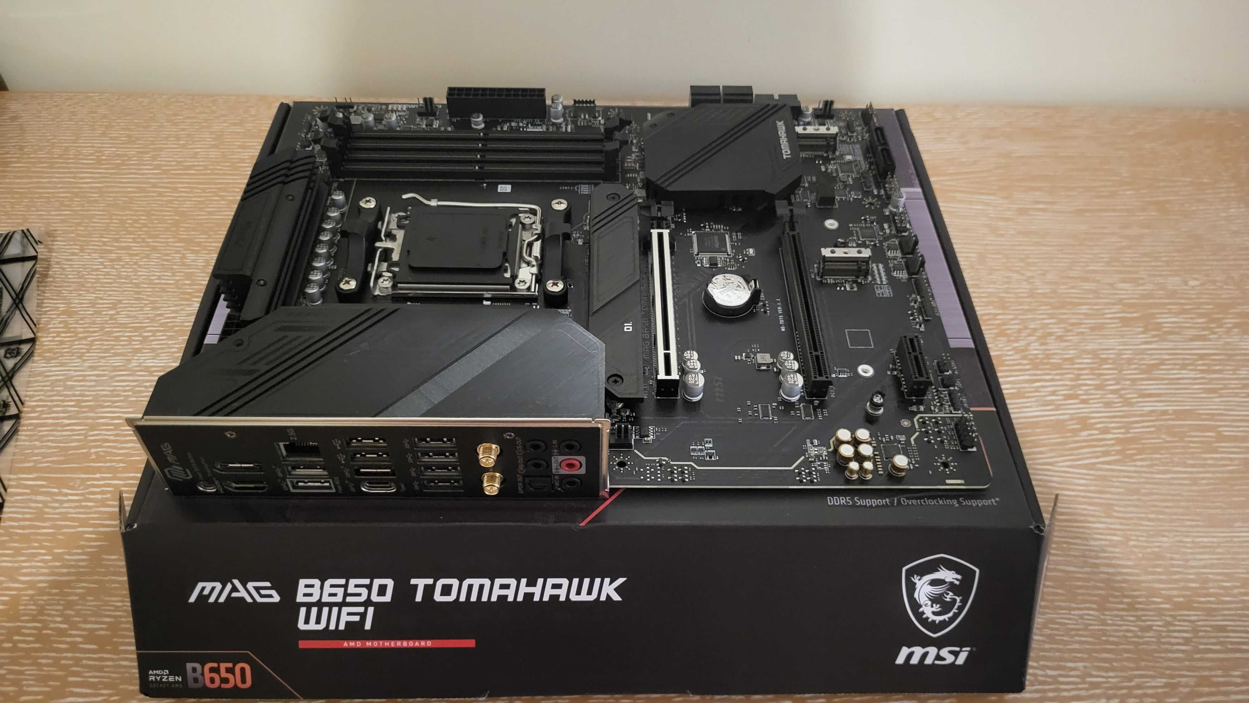 Motherboard ATX MSI MAG B650 Tomahawk WiFi AM5