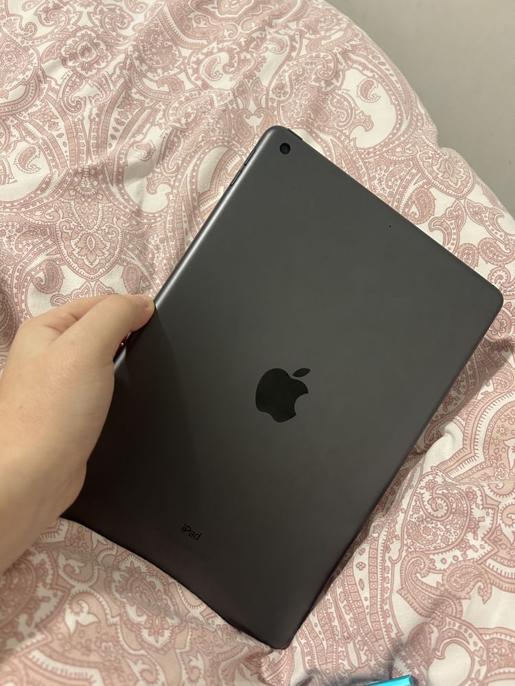 Ipad 9.ª Geração 64GB