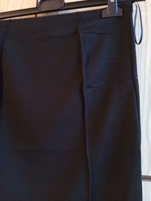 Czarna ciążowa spódnica XS Mamalicious