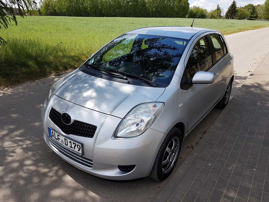 Toyota Yaris 1.3 B - Pancerny, dynamiczny silnik.