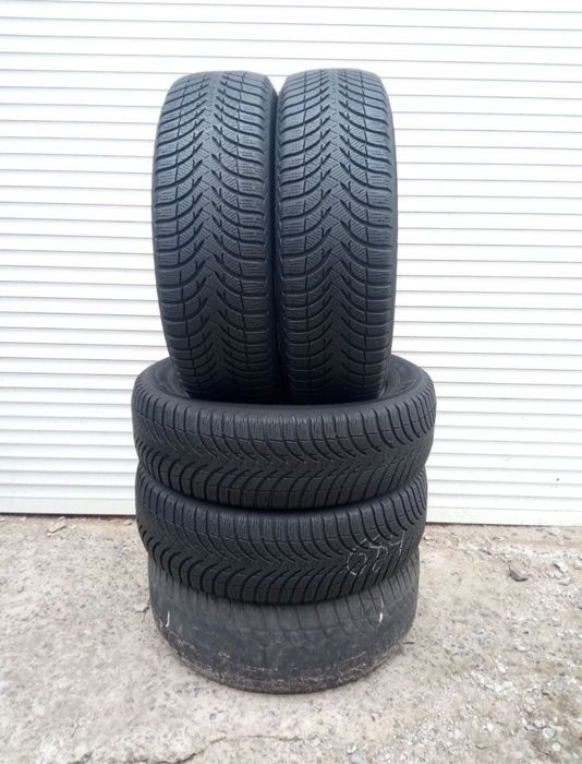 Зима 215/60R17 Michelin  хороший комплект