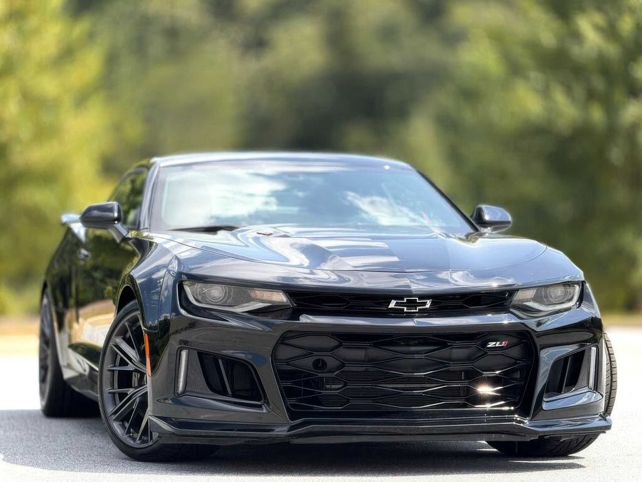 Chevrolet Camaro ZL1 Coupe      2018