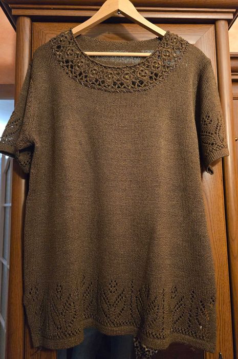 Sweterkowa bluzka w kolorze brązu owersize