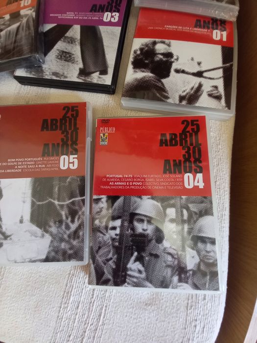 DVD Colecção 25 Abril - 30 Anos Completo ainda selado e com caixa