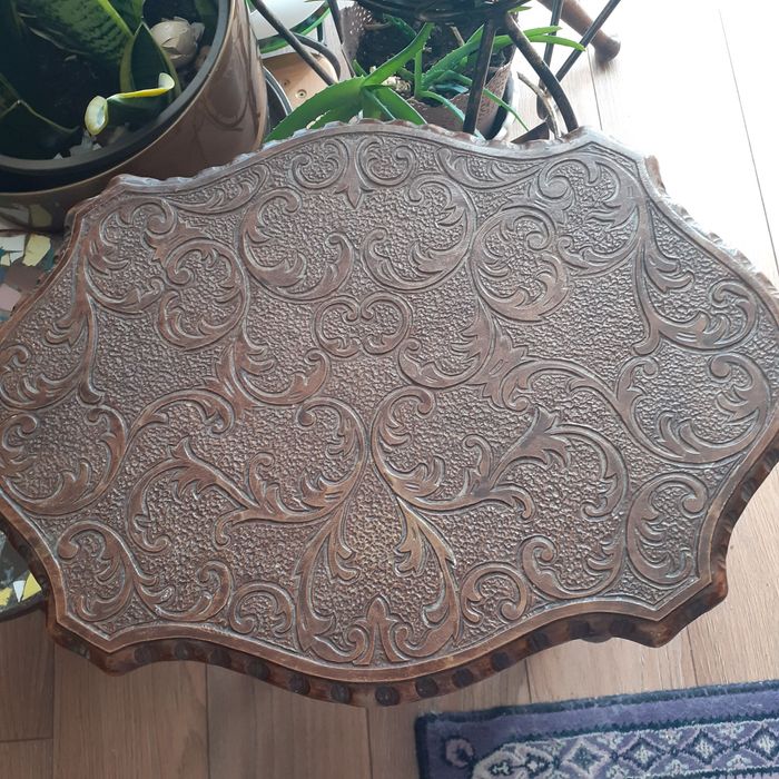 Gazetnik stolik z PRL