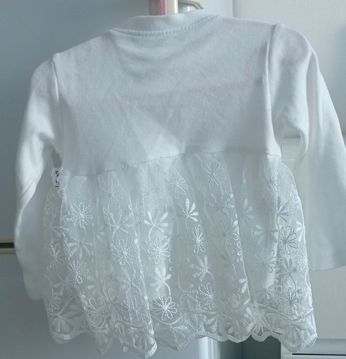 Biala sukienka rozmiar 6-9m idealna na chrzest, marka Annora baby