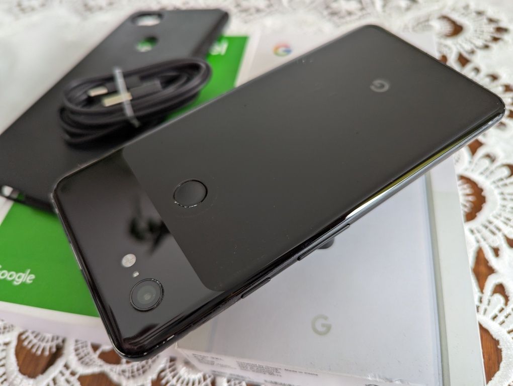Google Pixel 3XL 4-64Gb/Sim+E-Sim/NFC/Комплект