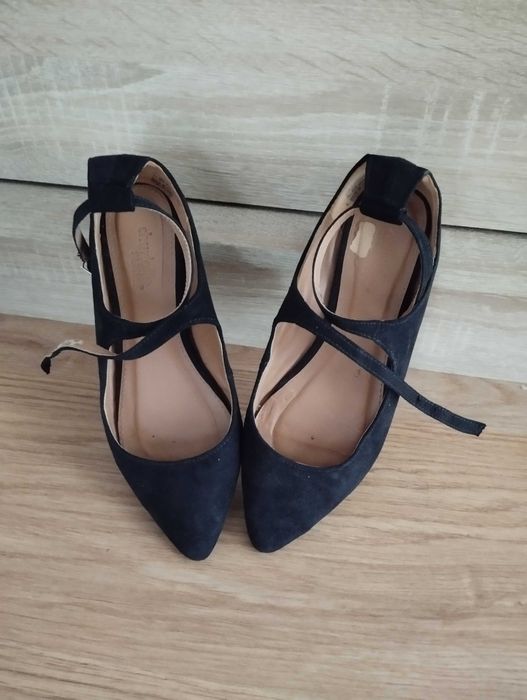 Baleriny na pasku dla dziewczynki rozm 36