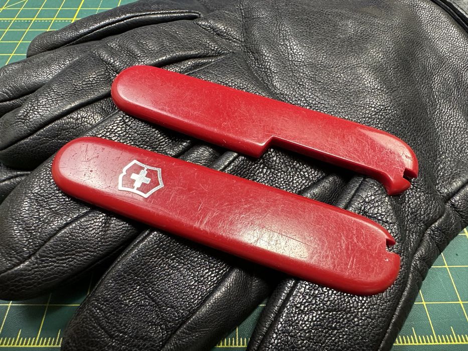 Накладки Victorinox Spartan Compact Climber Huntsman Camper плашки