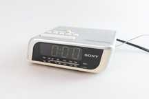 Radiobudzik Radio Sony Dream Machine ICF-C205