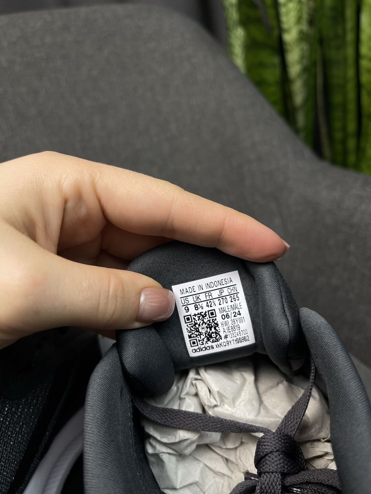 Оригінальні нові кросівки adidas runfalcon 5 running shoes