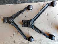 Wahacze kute Audi 80 B4 S2, komplet