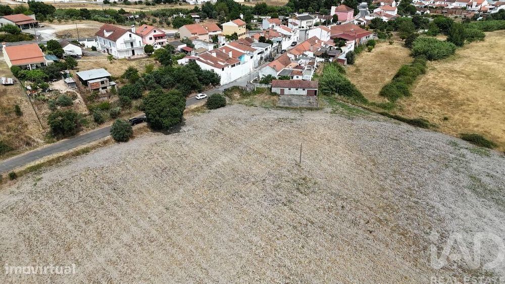 Terreno em Bemposta de 100,00 m2