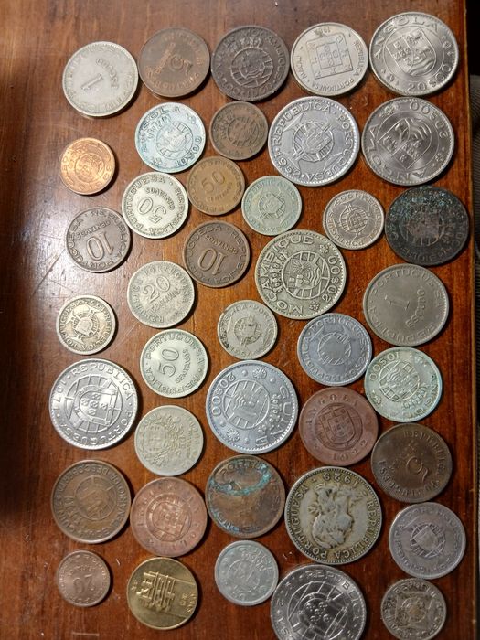 Moedas das ex-colonias antigas