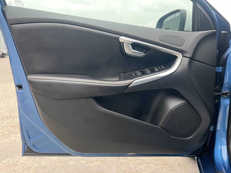 Продам Volvo V40 2017р. #72190