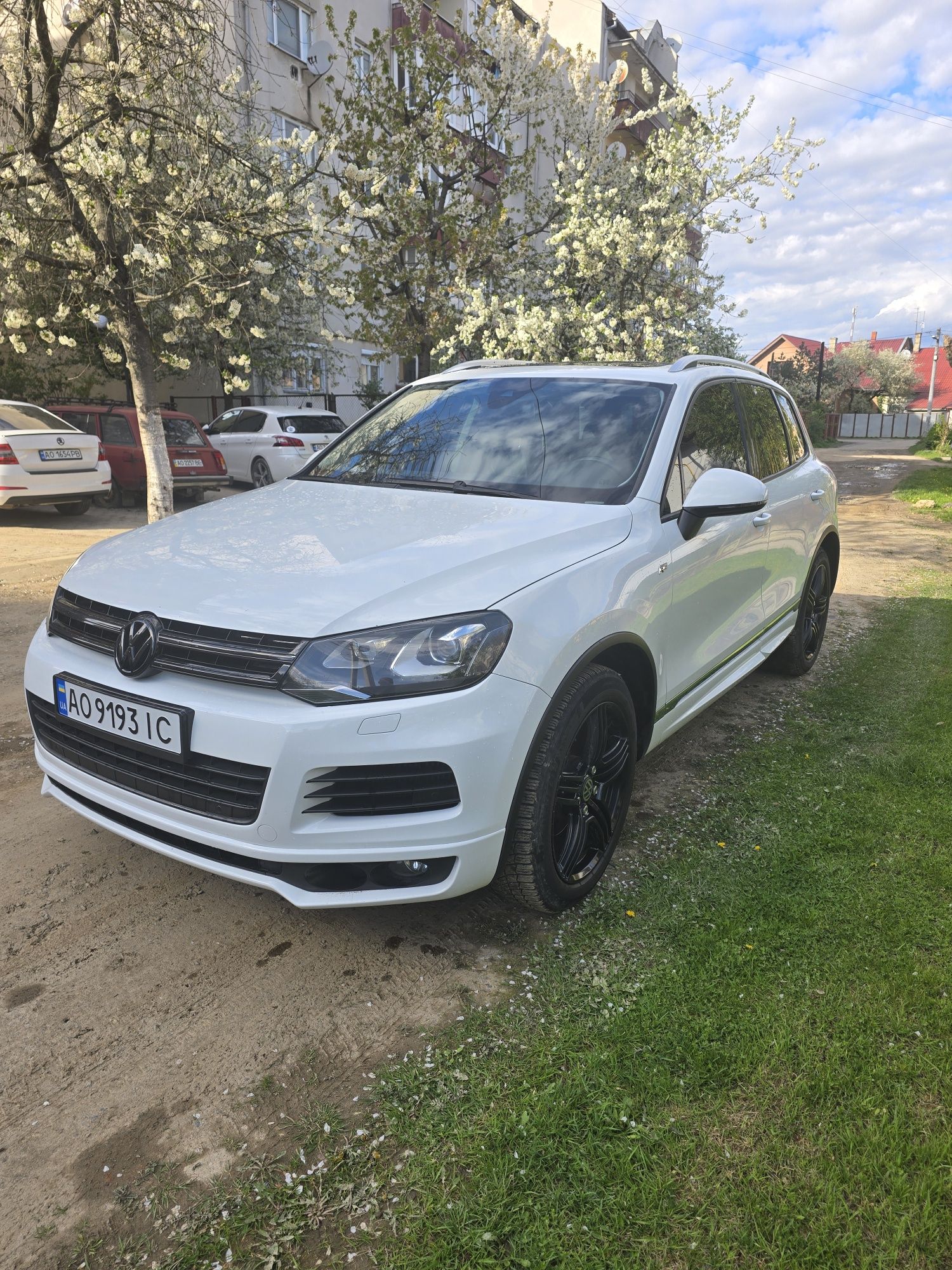 Volkswagen Touareg R-Line 2012 рік НЕ АМЕРИКА