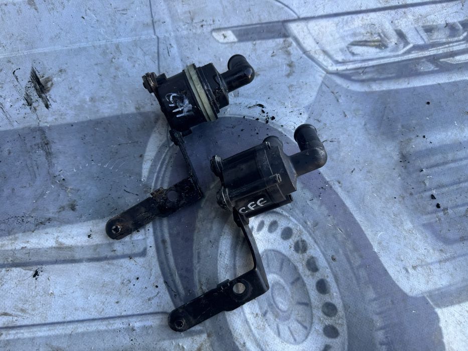 Циркуляційний насос 1.6 2.0 дизель, помпа насос VW